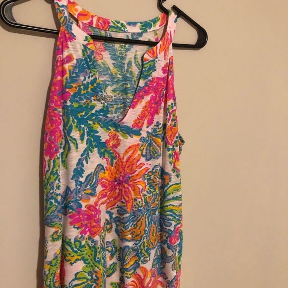 Lilly Pulitzer Tops - Lilly Pulitzer M